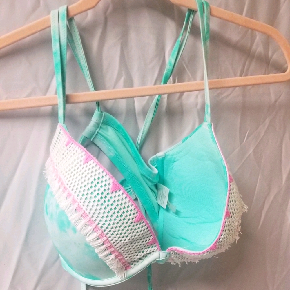Bathing suit top